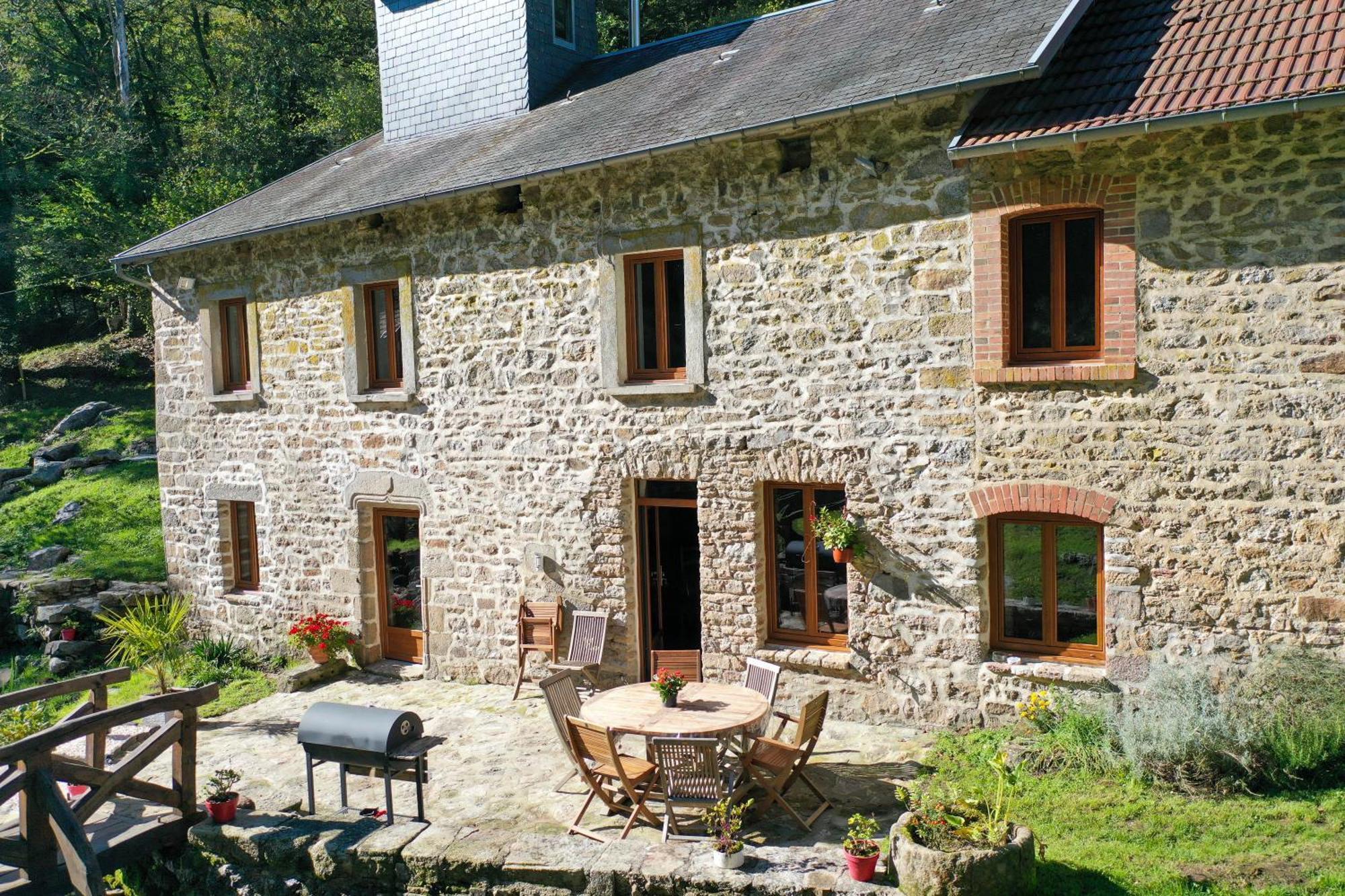 Authentique Moulin Tout Inclus-Moulin De Lavaugarde Thauron Exteriör bild